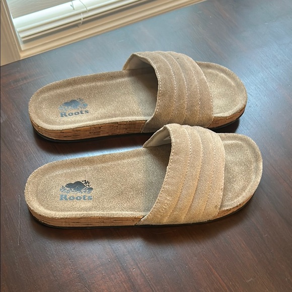 Roots Suede Quilted Slide Sandals Taupe Women Size 9 - Picture 2 of 13